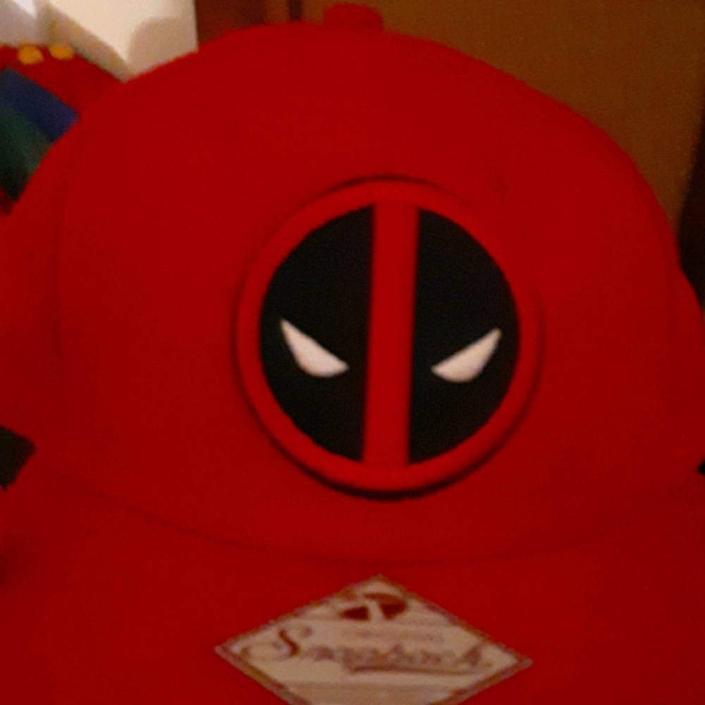 Mens Bioworld deadpool marvel snapback hat